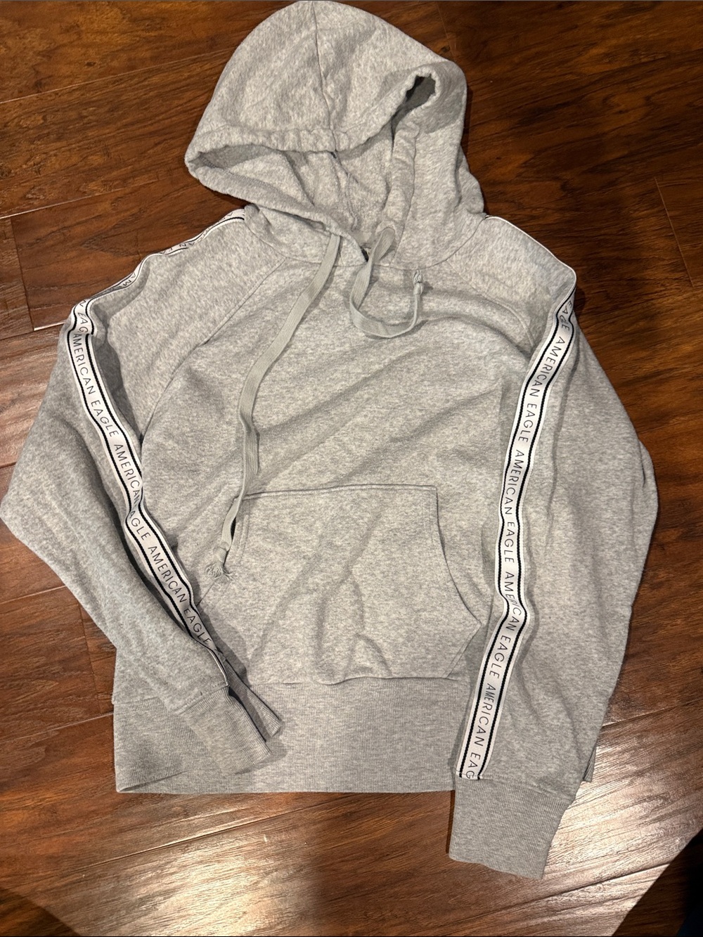 American Eagle Outfitters Light Gray Logo-Trim Pullover Hoodie